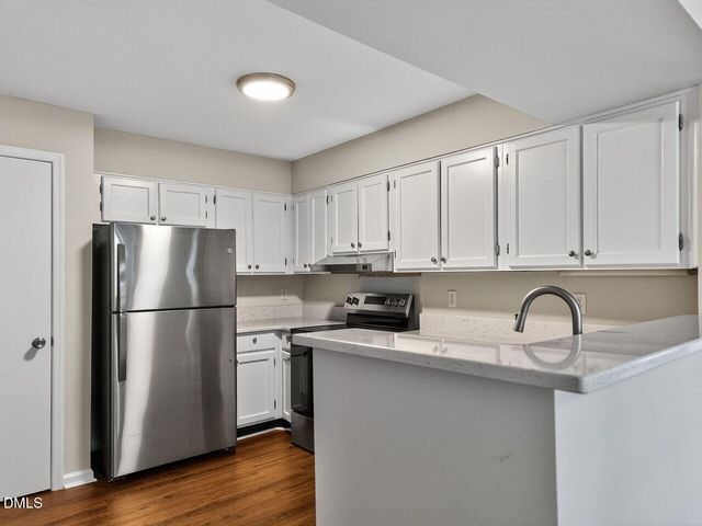 911 Washington Street 203, Raleigh, NC 27605