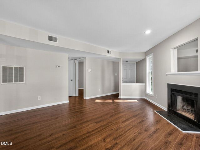 911 Washington Street 203, Raleigh, NC 27605