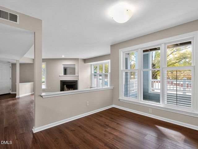 911 Washington Street 203, Raleigh, NC 27605