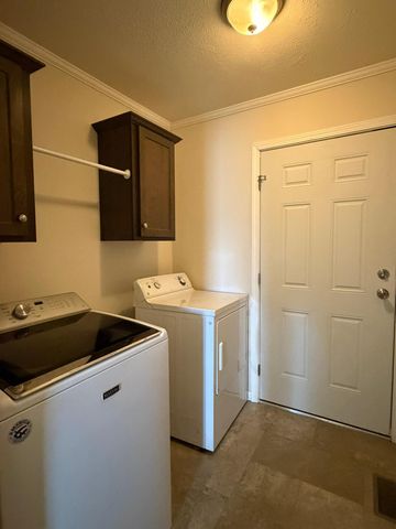 2022 Morgan Way, North Mankato, MN 56003