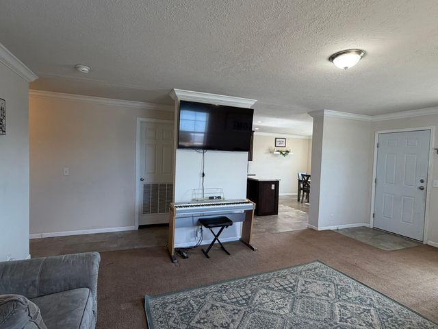 2022 Morgan Way, North Mankato, MN 56003