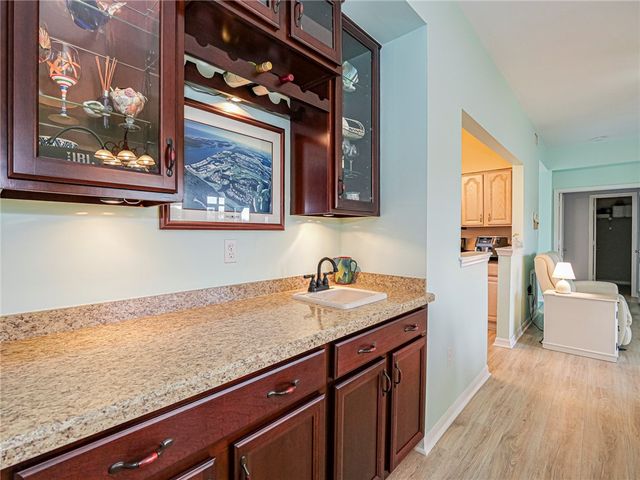 5075 HARMONY Circle 103, Vero Beach, FL 32967