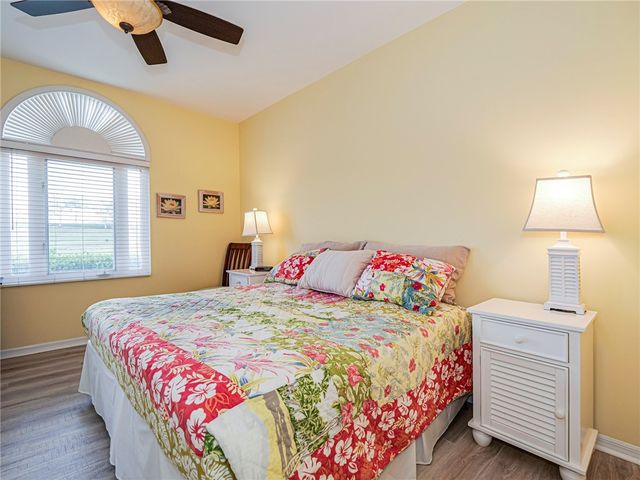 5075 HARMONY Circle 103, Vero Beach, FL 32967