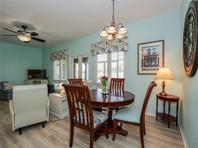 5075 HARMONY Circle 103, Vero Beach, FL 32967