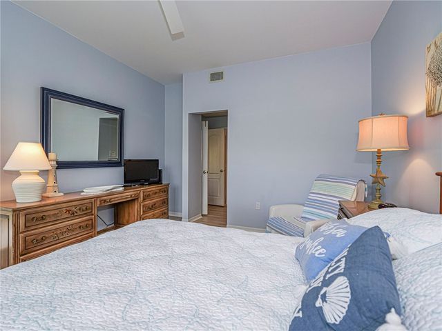 5075 HARMONY Circle 103, Vero Beach, FL 32967