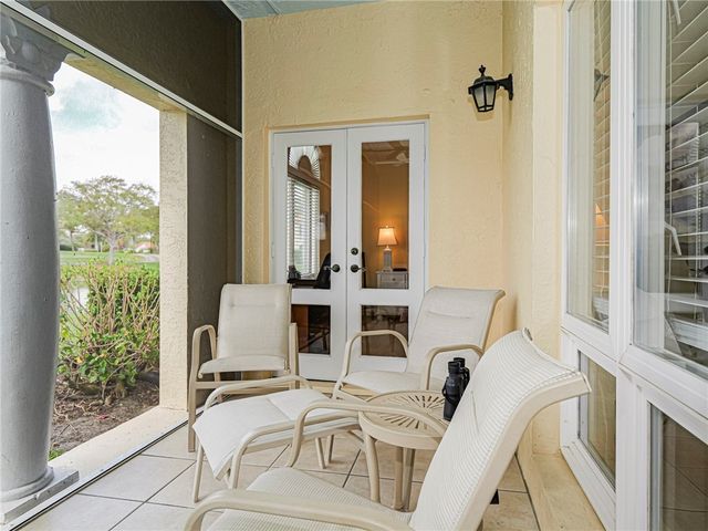 5075 HARMONY Circle 103, Vero Beach, FL 32967