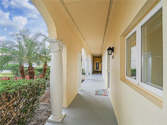 5075 HARMONY Circle 103, Vero Beach, FL 32967