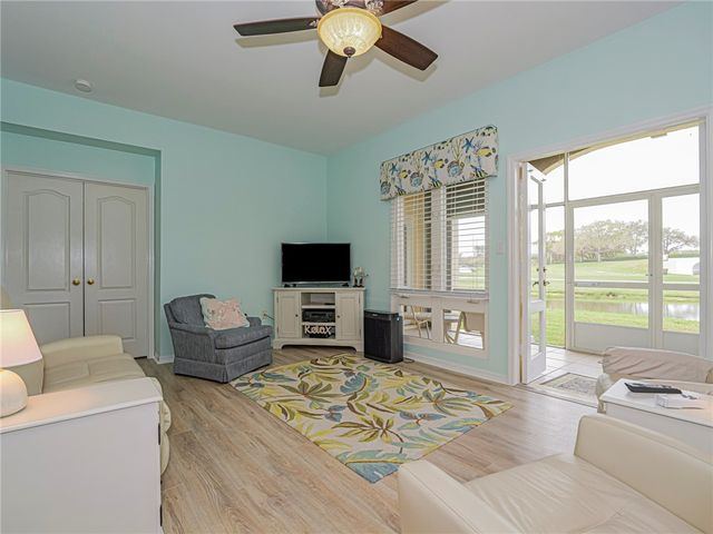 5075 HARMONY Circle 103, Vero Beach, FL 32967