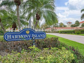 5075 HARMONY Circle 103, Vero Beach, FL 32967