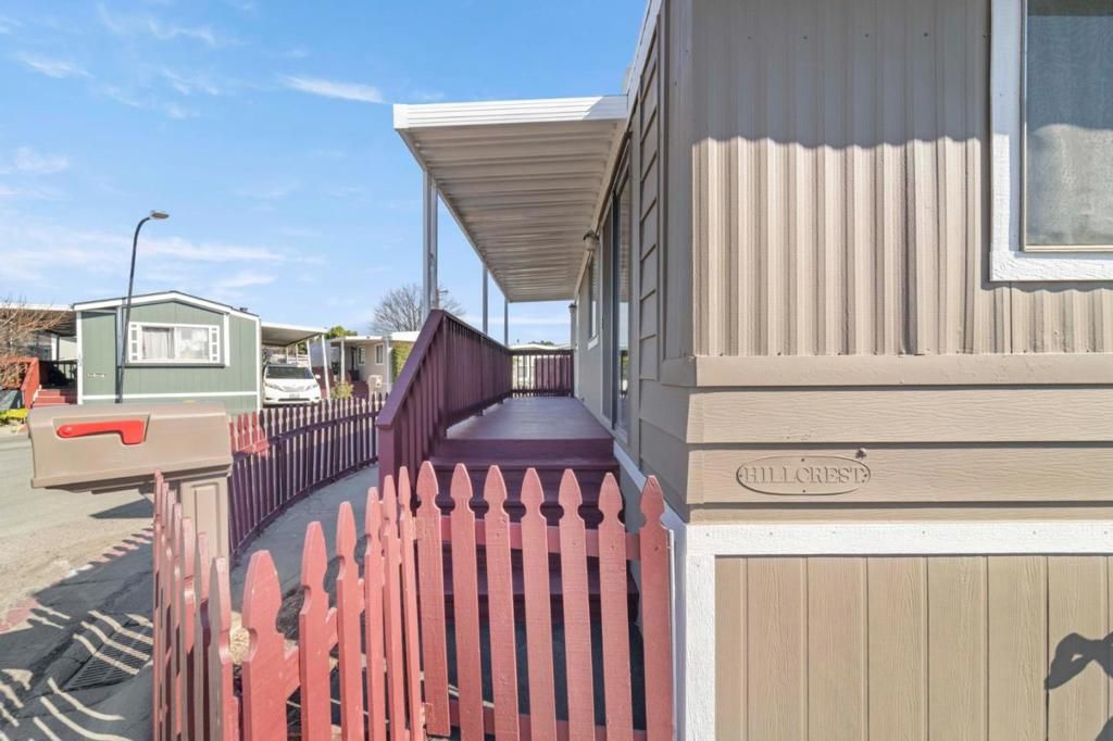 Image 20 of property listing at 2150 Monterey Road, San Jose, CA 95112