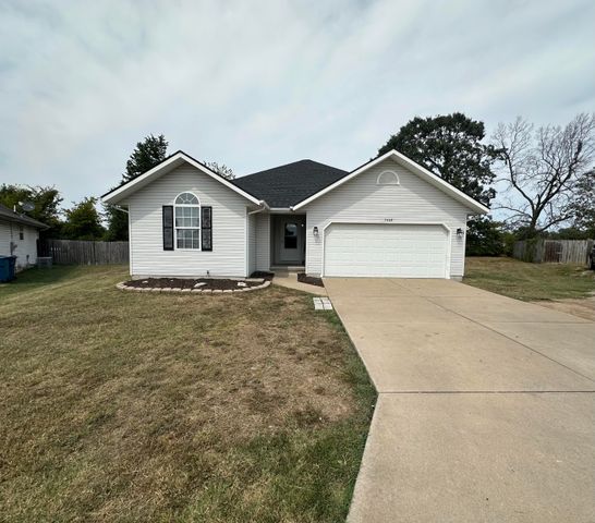 5408 S Spring Court, Battlefield, MO 65619