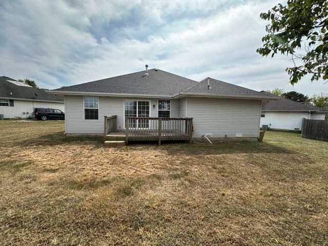 5408 S Spring Court, Battlefield, MO 65619