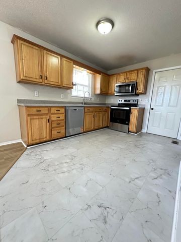 5408 S Spring Court, Battlefield, MO 65619