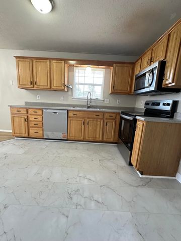 5408 S Spring Court, Battlefield, MO 65619