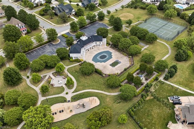 2106 Governors Pointe DR, Suffolk, VA 23436