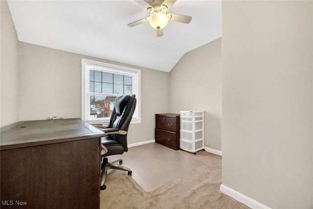 4852 Edsal Drive, Lyndhurst, OH 44124