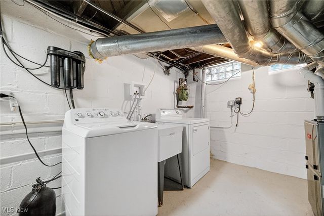 4852 Edsal Drive, Lyndhurst, OH 44124