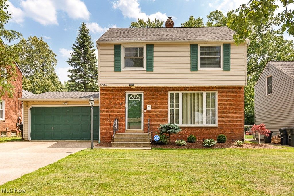 4852 Edsal Drive, Lyndhurst, OH 44124