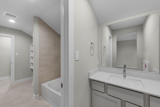 3111 Spitfire Drive, Rosenberg, TX 77471