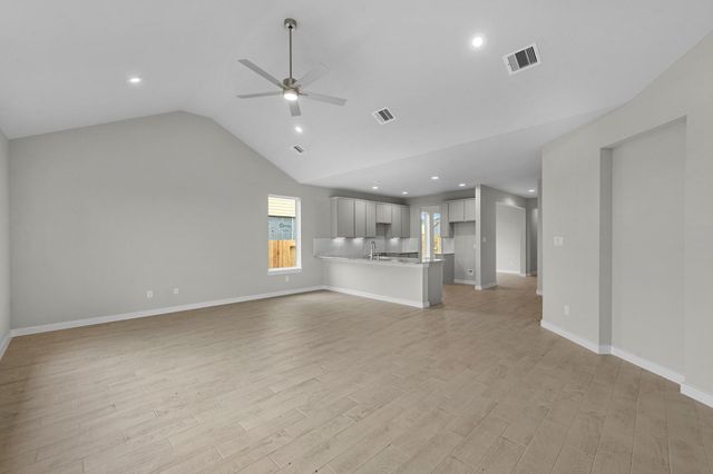 3111 Spitfire Drive, Rosenberg, TX 77471
