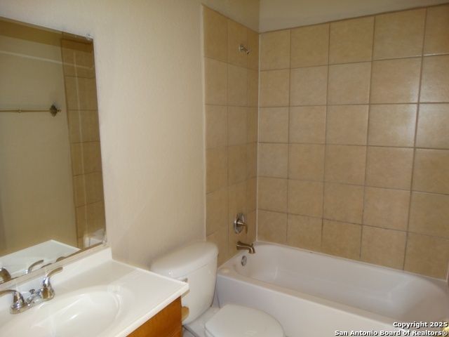 6303 Heathers Run, San Antonio, TX 78227