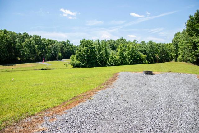 882 Lower River Road, Decatur, TN 37322