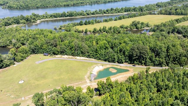 882 Lower River Road, Decatur, TN 37322
