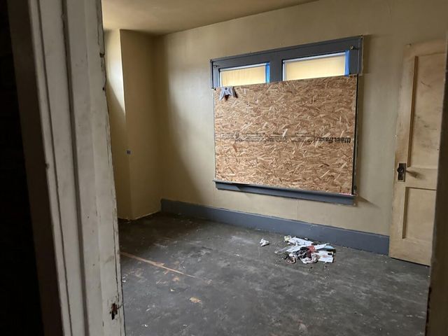 3528 N 15th STREET, Milwaukee, WI 53206