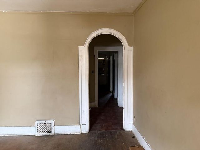 3528 N 15th STREET, Milwaukee, WI 53206