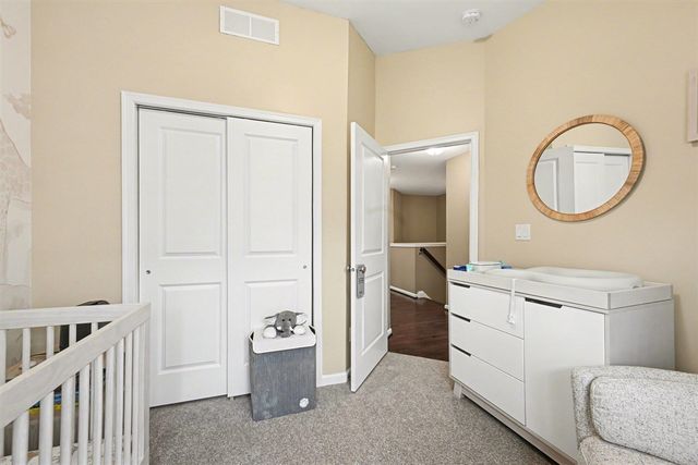 2733 S Spurway Drive, Ann Arbor, MI 48105