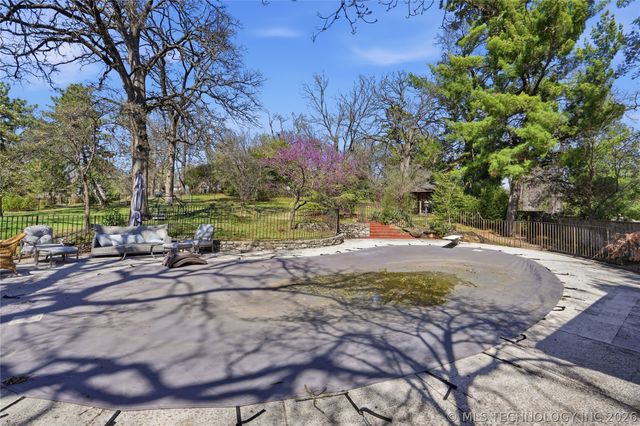 4343 S Victor Avenue, Tulsa, OK 74105