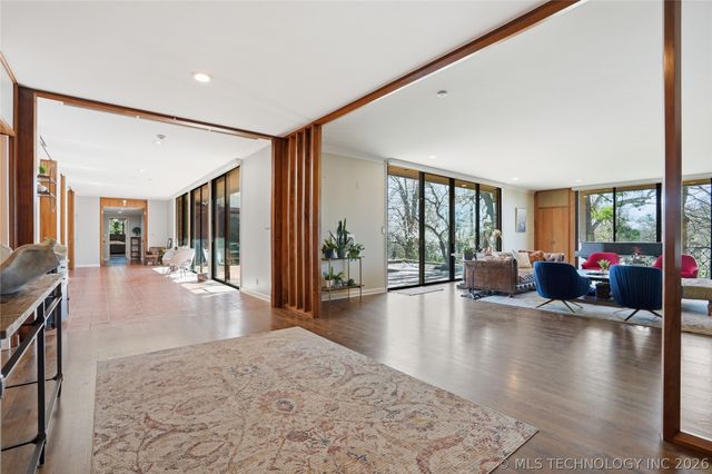 4343 S Victor Avenue, Tulsa, OK 74105