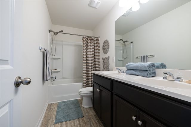 153 Lake Grove Road, Simpsonville, SC 29681