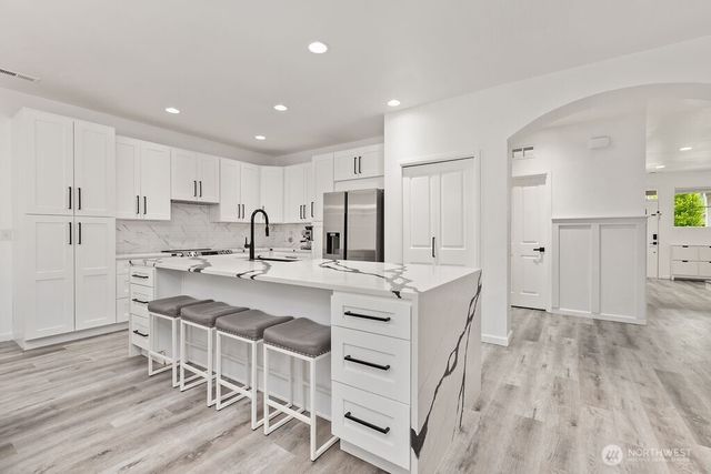 1210 29th Street NW, Puyallup, WA 98371