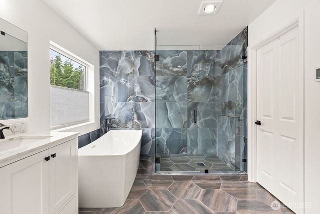 1210 29th Street NW, Puyallup, WA 98371