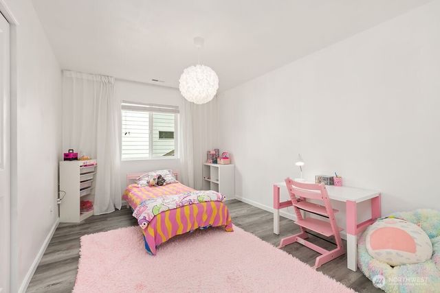 1210 29th Street NW, Puyallup, WA 98371