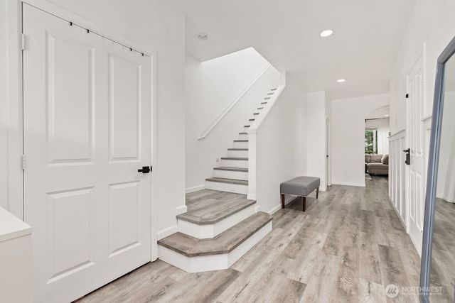 1210 29th Street NW, Puyallup, WA 98371