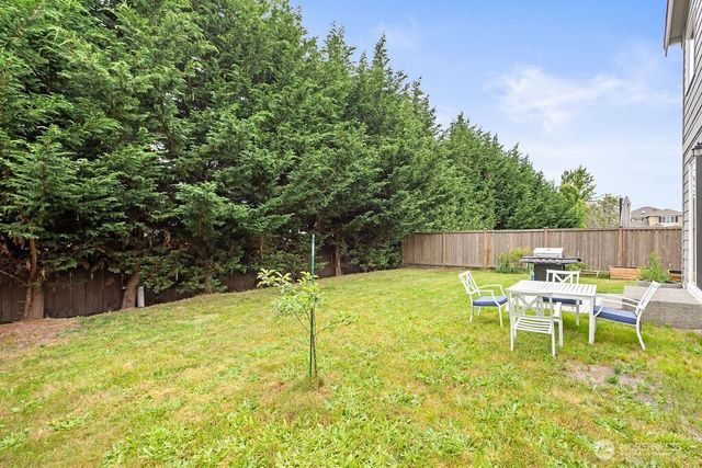 1210 29th Street NW, Puyallup, WA 98371