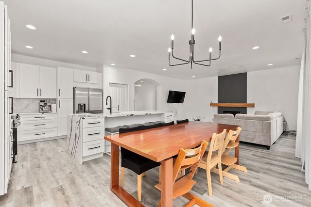 1210 29th Street NW, Puyallup, WA 98371