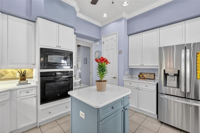 19146 PARK PLACE BOULEVARD, Eustis, FL 32736