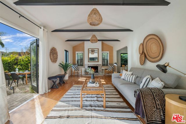 3004 Yale Avenue, Marina Del Rey, CA 90292
