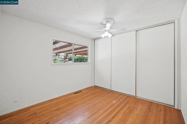 879 Greenway Dr, Martinez, CA 94553