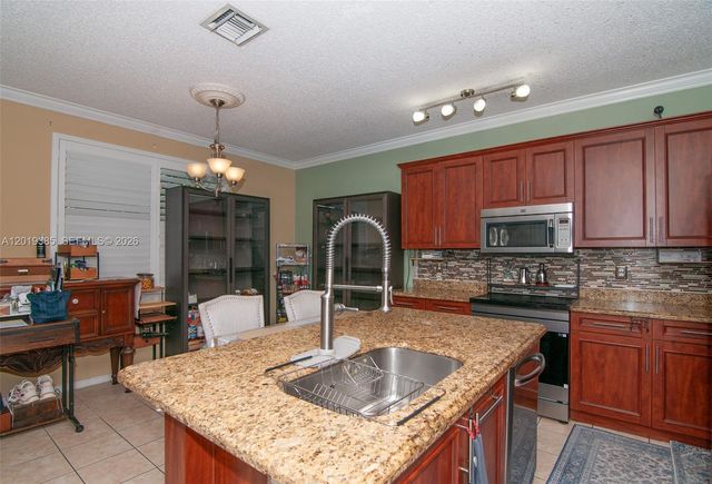 5124 SW 155th Avenue, Miramar, FL 33027