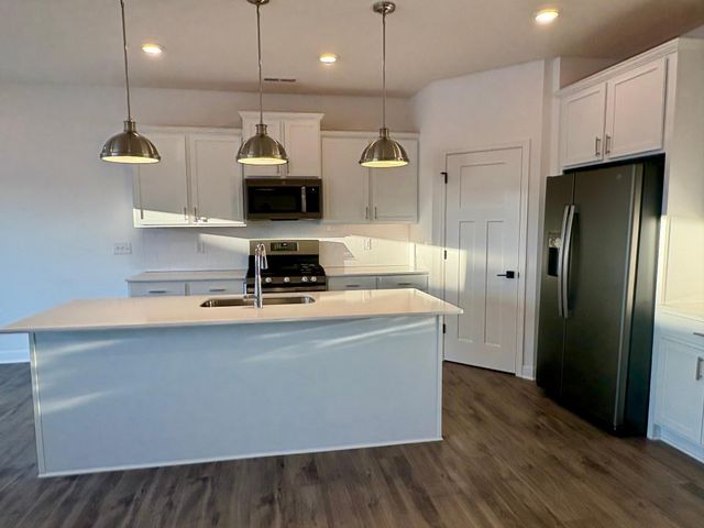 10935 Glacier Lane, Dayton, MN 55369