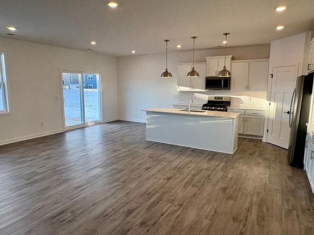 10935 Glacier Lane, Dayton, MN 55369