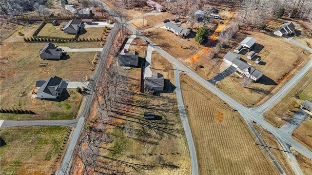 472 Watford Road, Thomasville, NC 27360