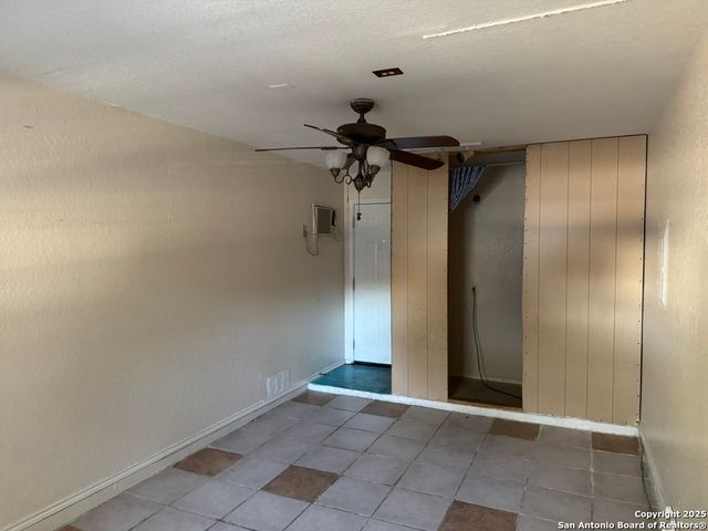 4726 GEORGES FARM, San Antonio, TX 78244