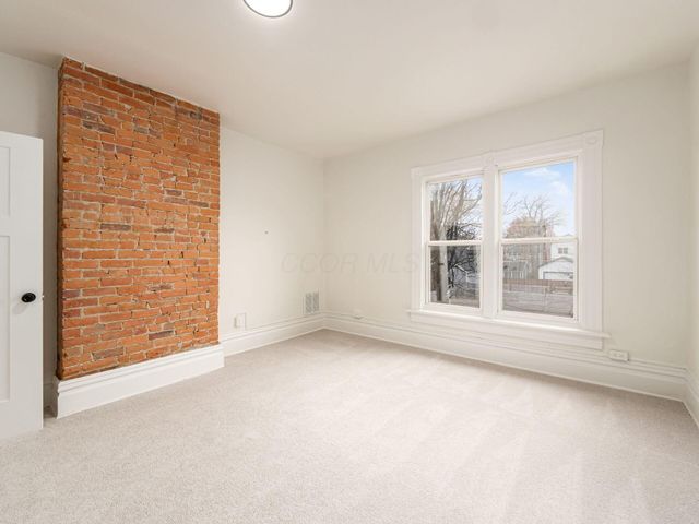 946 Wilson Avenue, Columbus, OH 43206