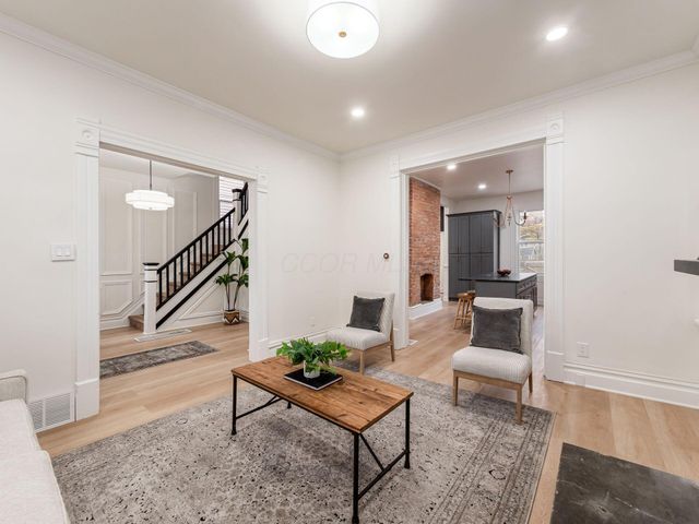 946 Wilson Avenue, Columbus, OH 43206