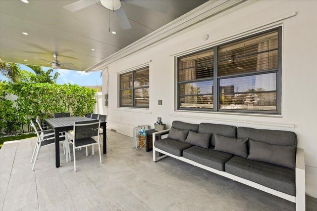 1322 CORDOVA Road, Fort Lauderdale, FL 33316